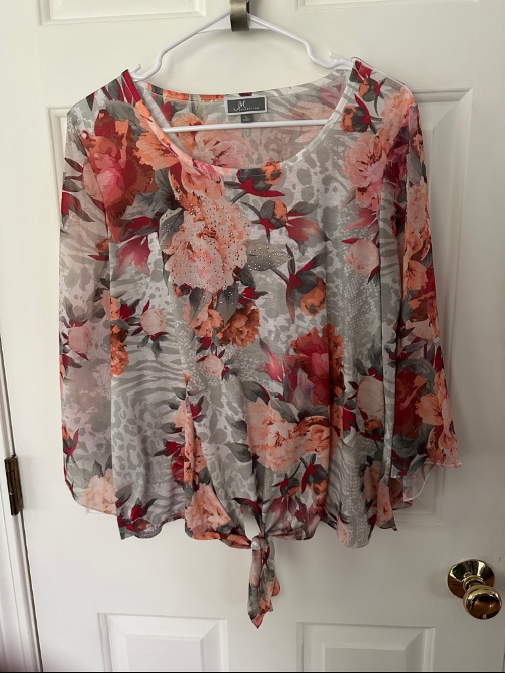 JM Collection Coral and Gray Floral Tie-Hem Blouse